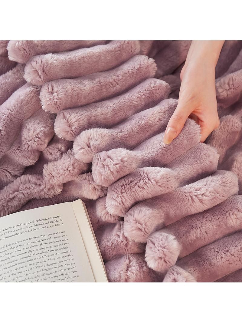 MOLORE Luxury Rabbit Wool Blanket